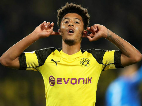 Tin chuyển nhượng 24/12: Real và Barca đại chiến vì Sancho