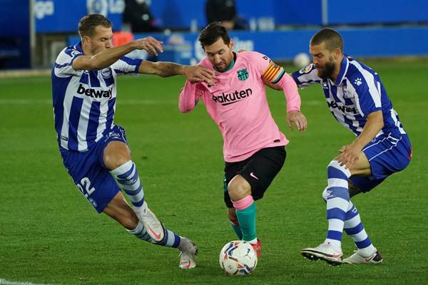 nhan-dinh-bong-da-barcelona-vs-dynamo-kiev-03h00-ngay-05-11