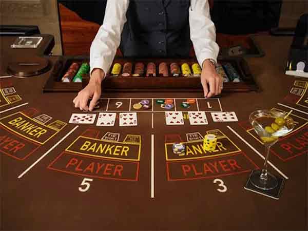 Baccarat là trò chơi gì?