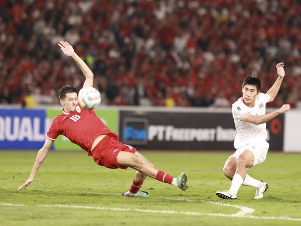 Bóng đá VN 22/3: Việt Nam nhận thêm tin buồn từ FIFA