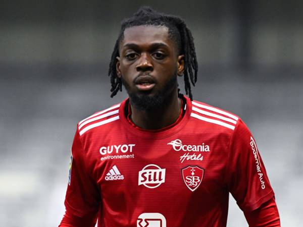 Bóng đá Anh 14/6: Arsenal để mắt tới tài năng trẻ Locko Bóng đá Anh 14/6: Arsenal để mắt tới tài năng trẻ Locko