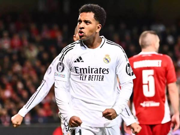 Chuyển nhượng Real Madrid 4/2: Rodrygo nhận lời đề nghị khủng từ Al-Hilal Chuyển nhượng Real Madrid 4/2: Rodrygo nhận lời đề nghị khủng từ Al-Hilal
