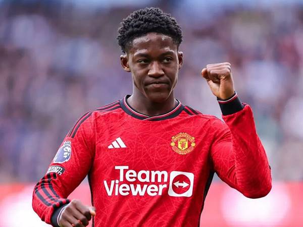 Bóng đá Anh 13/5: Tương lai Mainoo được đảm bảo tại Old Trafford Bóng đá Anh 13/5: Tương lai Mainoo được đảm bảo tại Old Trafford