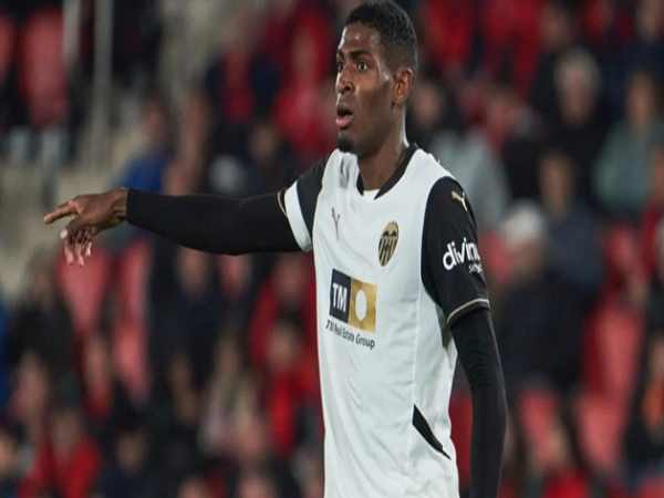 Chuyển nhượng BĐ: PSG đặt Cristhian Mosquera vào tầm ngắm Chuyển nhượng BĐ: PSG đặt Cristhian Mosquera vào tầm ngắm