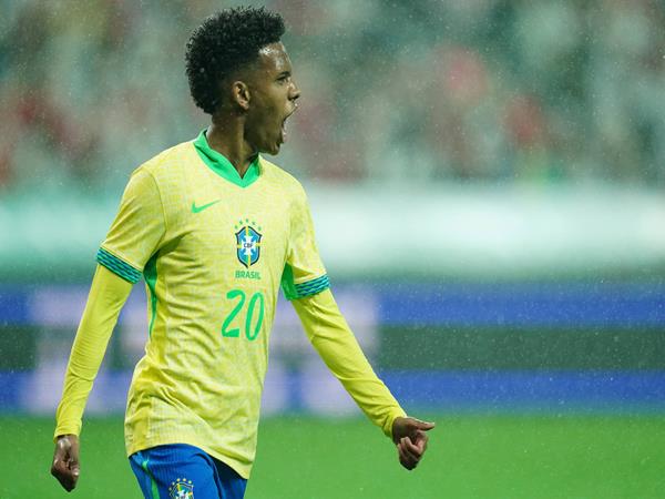Tin Chealse 14/10: Estevao đe dọa vai trò của Neymar Tin Chealse 14/10: Estevao đe dọa vai trò của Neymar